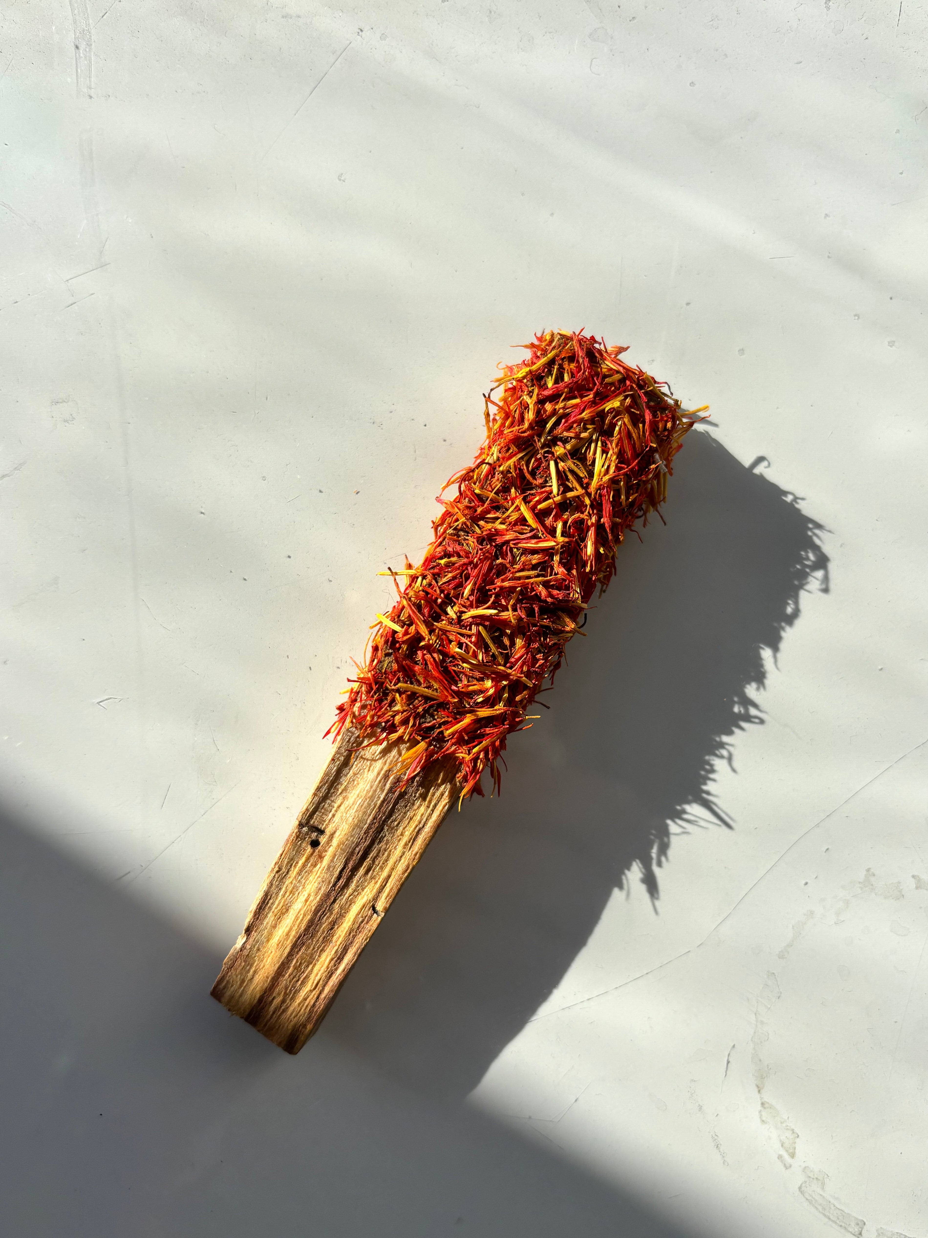 Lunar Bloom - Palo Santo Fackel