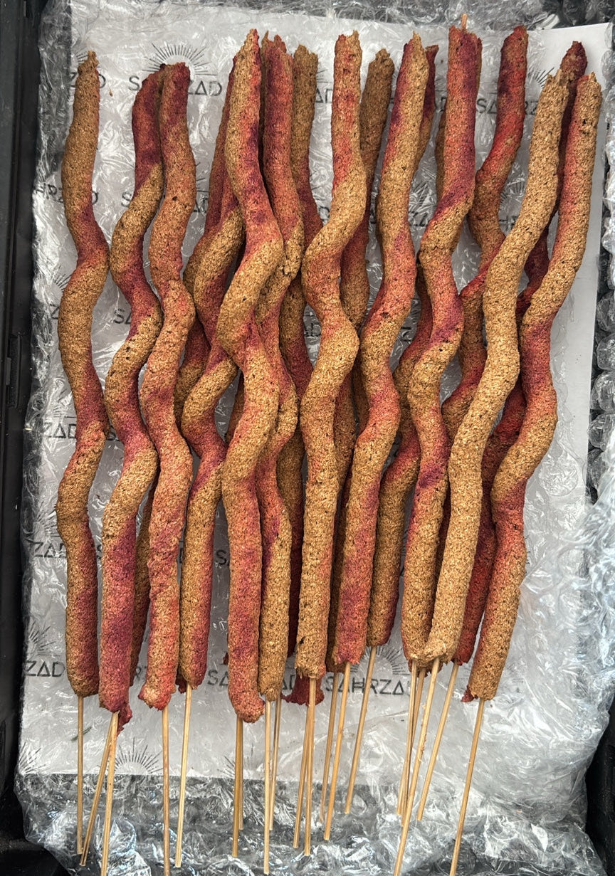 INCENSE STICK 02 · CINNAMON KISS