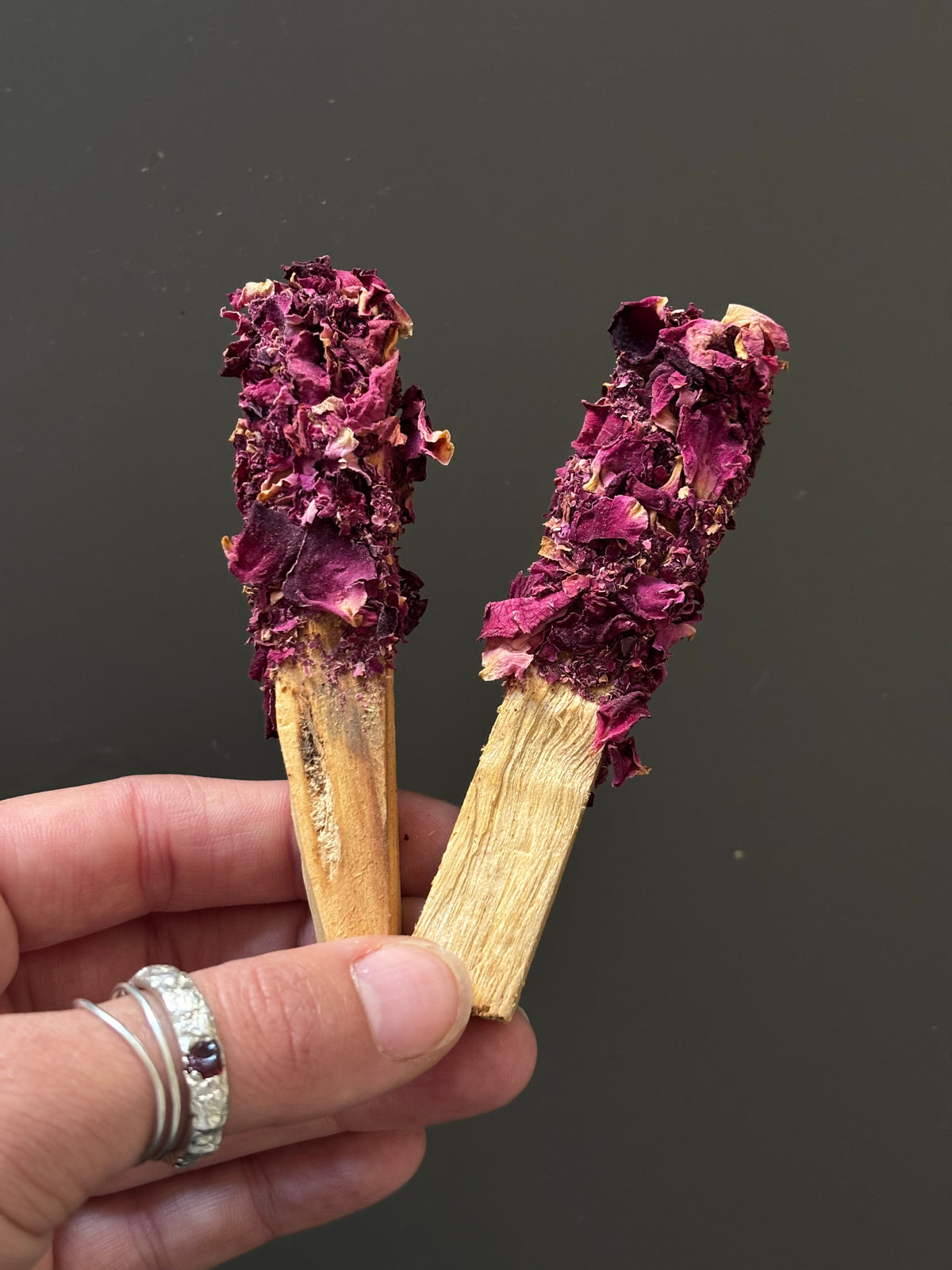 PALO SANTO EDITIONS 02 · ROSE VEIL