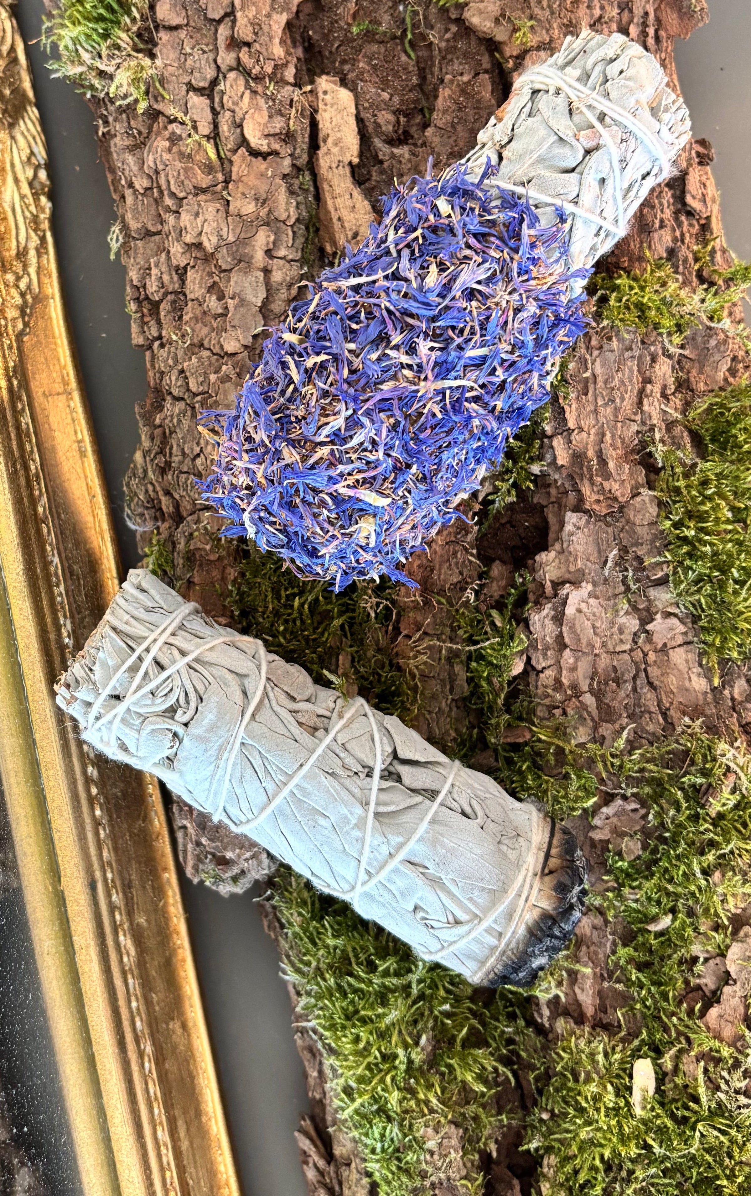 BLUE VEIL – White Sage Limited Summer Edition
